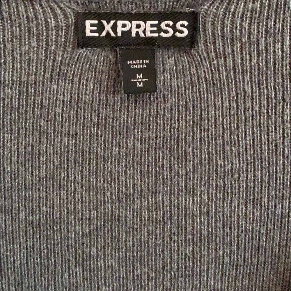 Express gray sweater v-neck - Picture 2 of 4